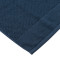 Полотенце для рук фактурное темно-синего цвета из коллекции essential, 50х90 см